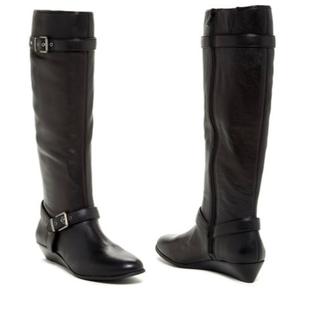 Arturo Chiang Wedge Leather Boots